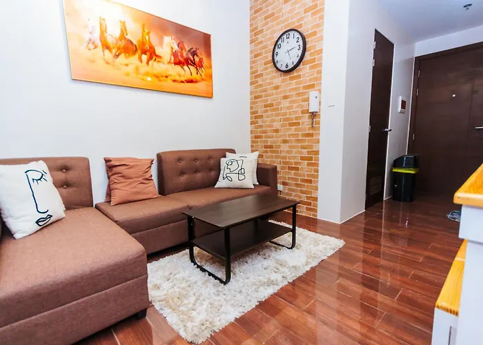Serene Trendy Cozy Makati Fun Swim Gym Netflix 4047 Apartment *