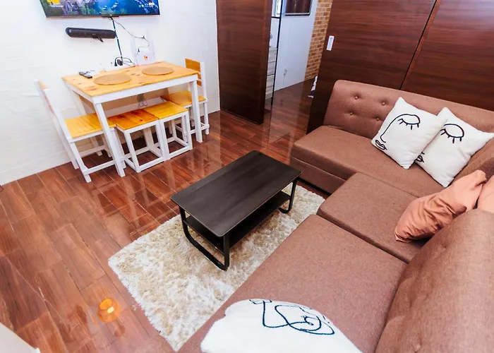 Apartment Serene Trendy Cozy Makati Fun Swim Gym Netflix 4047 Manila