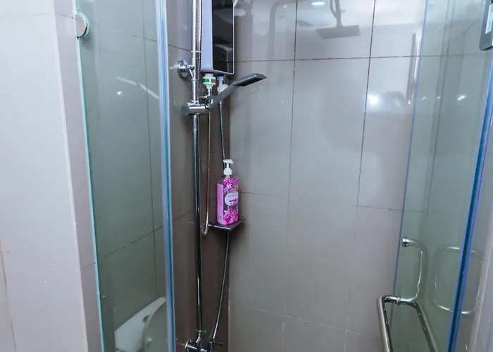 Serene Trendy Cozy Makati Fun Swim Gym Netflix 4047 Manila