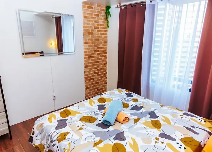 Serene Trendy Cozy Makati Fun Swim Gym Netflix 4047 Apartment Manila